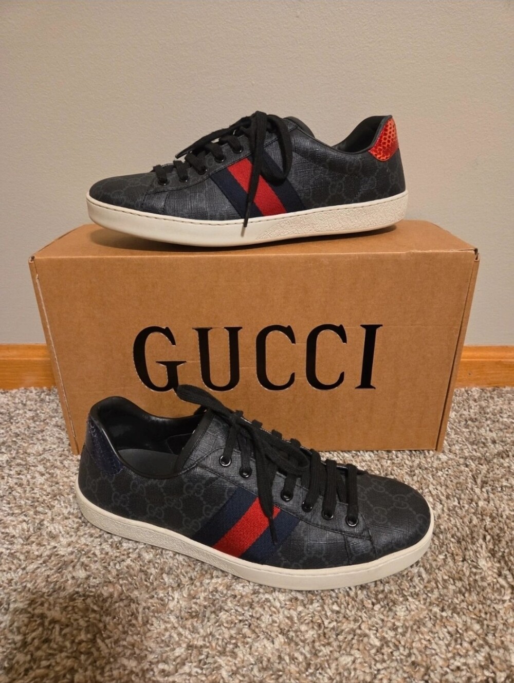 GUCCI Men's Ace GG Supreme Sneakers